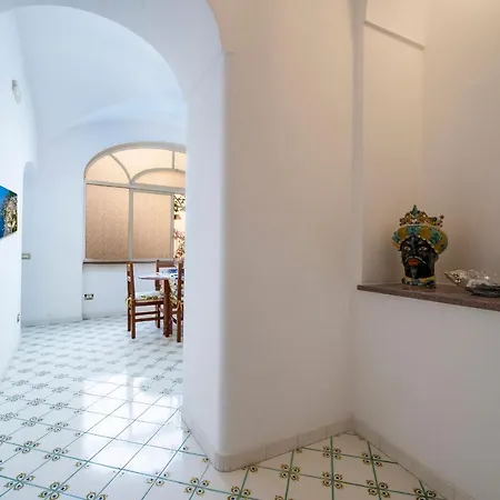 Casa Leucosia, Centro * Positano